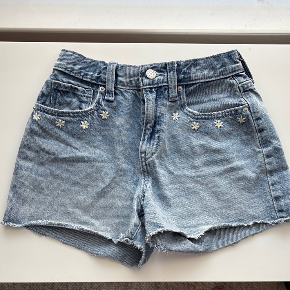 Old Navy Demin Shorts, girl 12